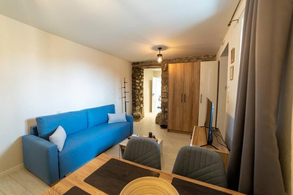 Lithic Suites Калампака Экстерьер фото